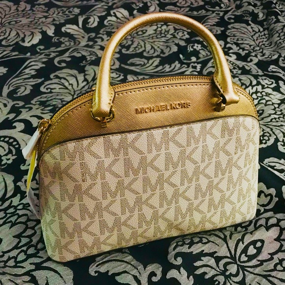 Michael Kors Handbags - MK Handbag/purse with optional shoulder strap